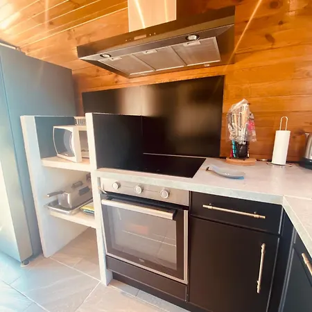 Maison Sur Terrain Spacieux 6 Personnes Proche Des Plages - Rare - V0826 *